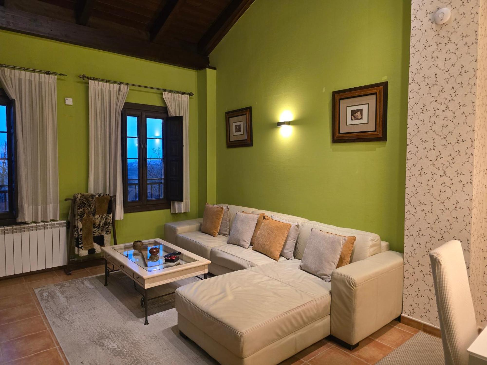 Un Encanto De Duplex Jaca Bagian luar foto